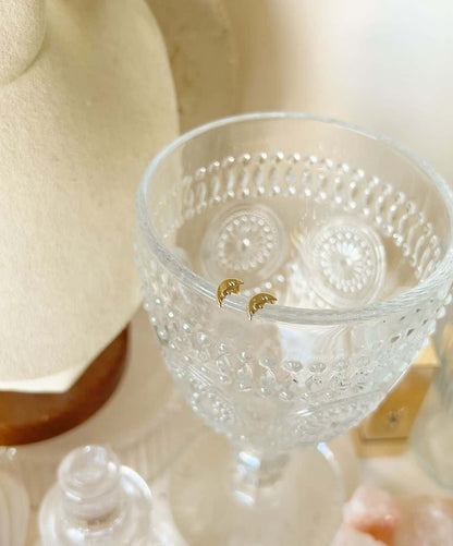 Lunasol Stud Earrings