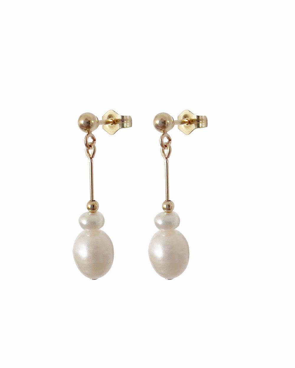 Cloe Pearl Earrings