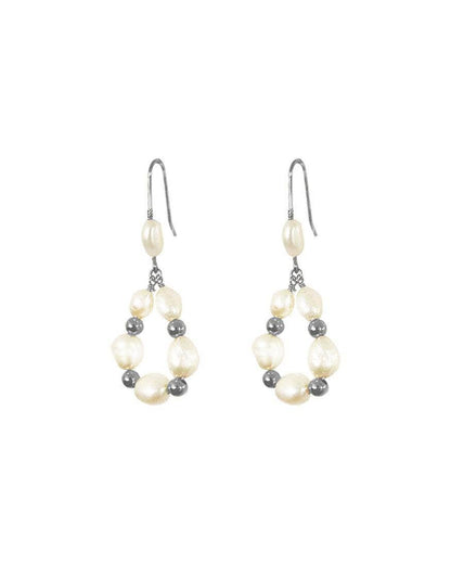 Ellie Pearl Earrings