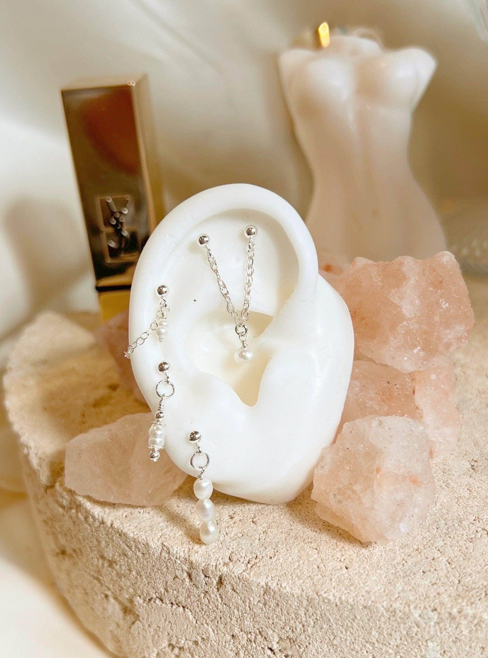 Aurora Double Pearl studs