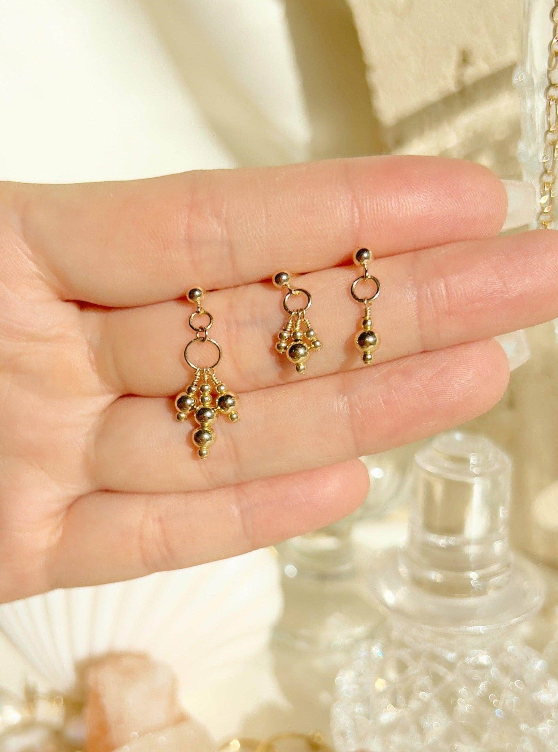 Fabia Single Stud Earrings