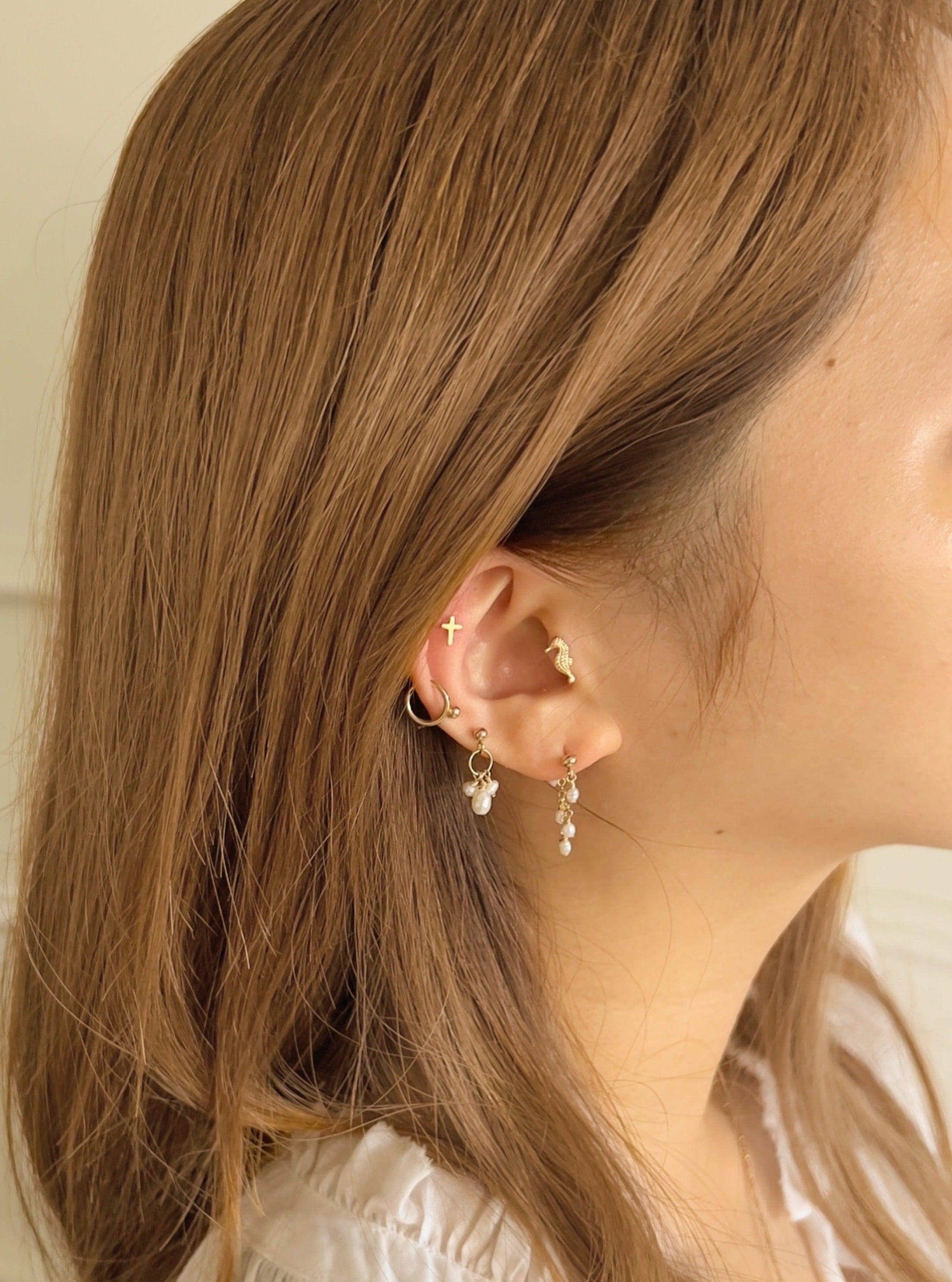 Roina Stud Earrings