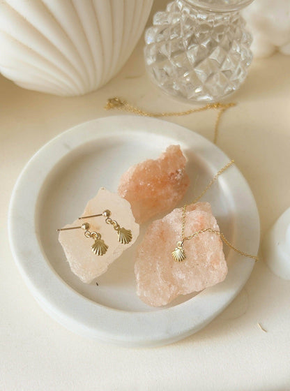 Ariel Mini Shell Ball Stud