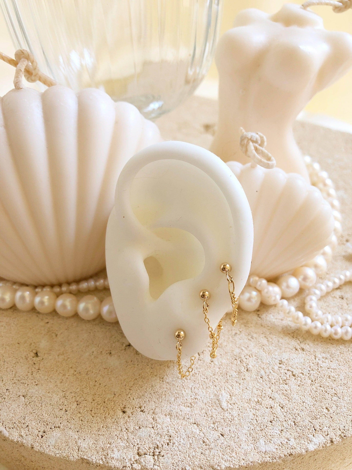 Audrey Chained Single Ball Stud