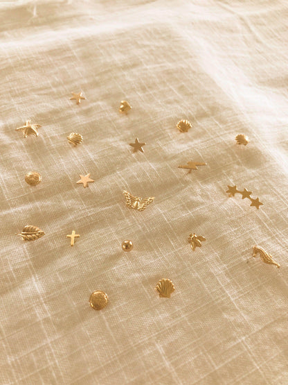 Ariel Seahorse Studs