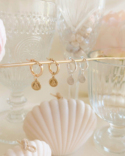 Jocelyn Portrait Hoops