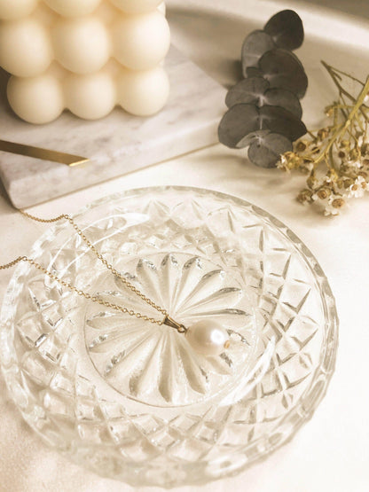 Clare Pearl Necklace