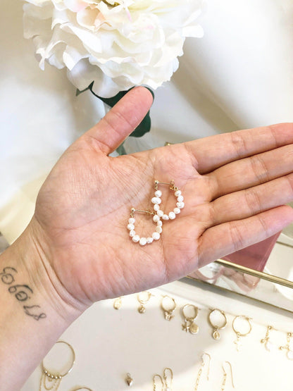 Rachel Pearl Stud Earrings