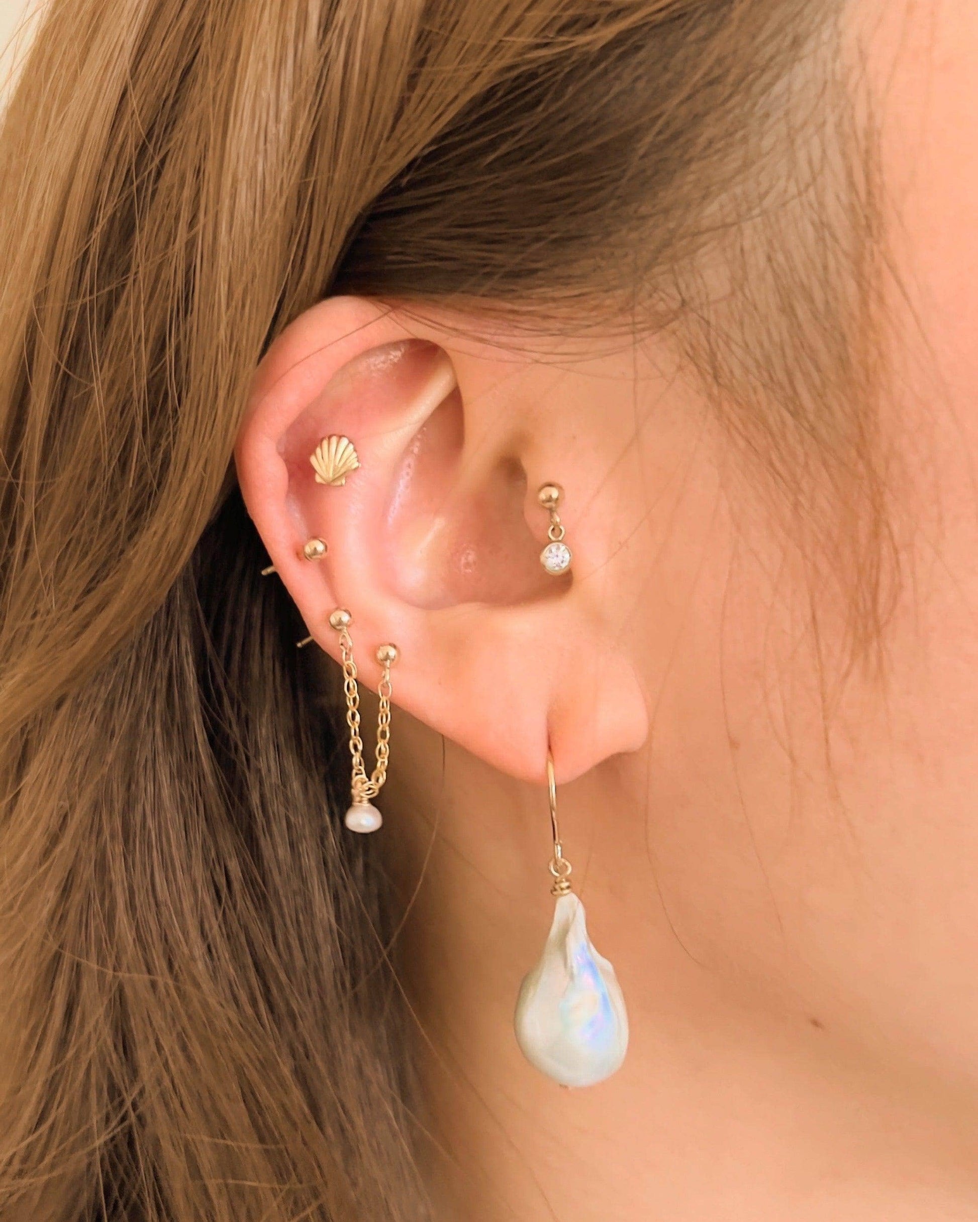 Aurora Double Pearl studs