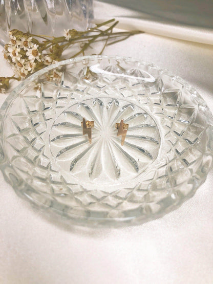 Lightening Bolt Single Stud