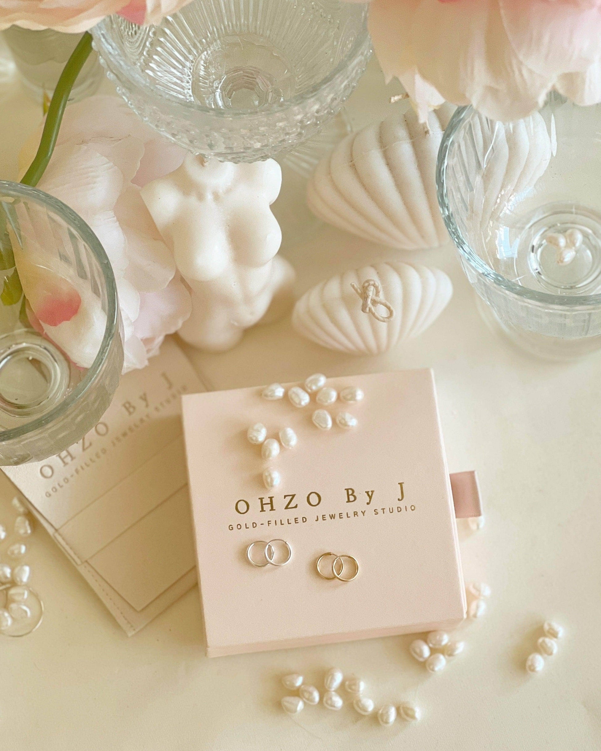 Mia Tiny 9mm Endless Hoops