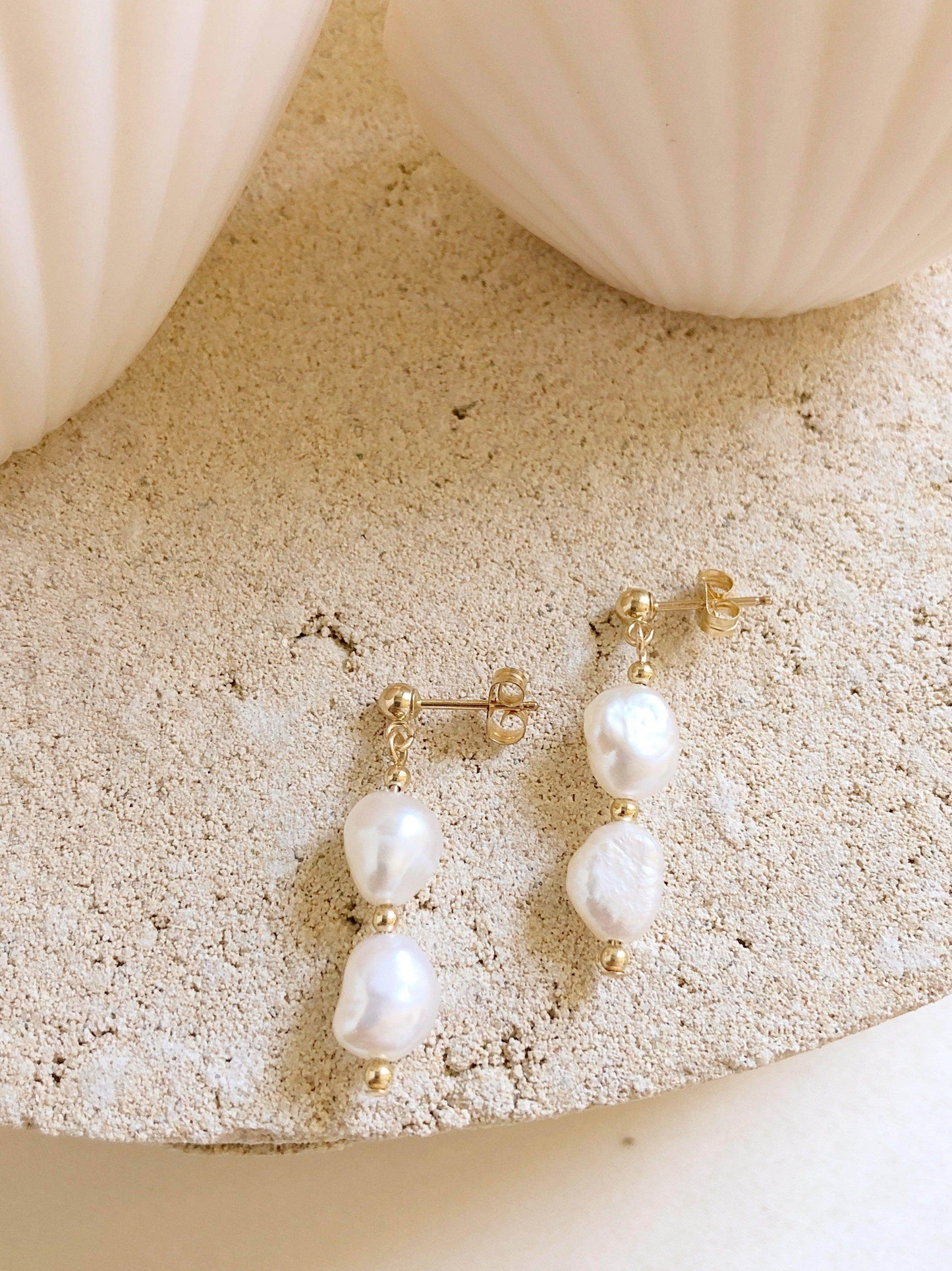 Floria Pearl Earring