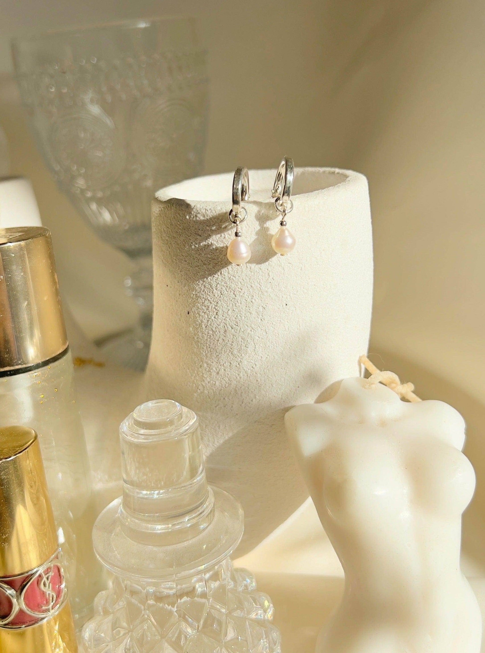 Clare Single Pearl Hoops