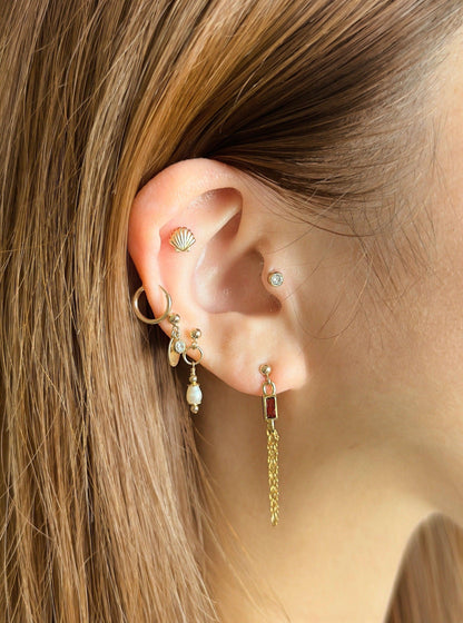 Vittoria Magenta Chain Stud